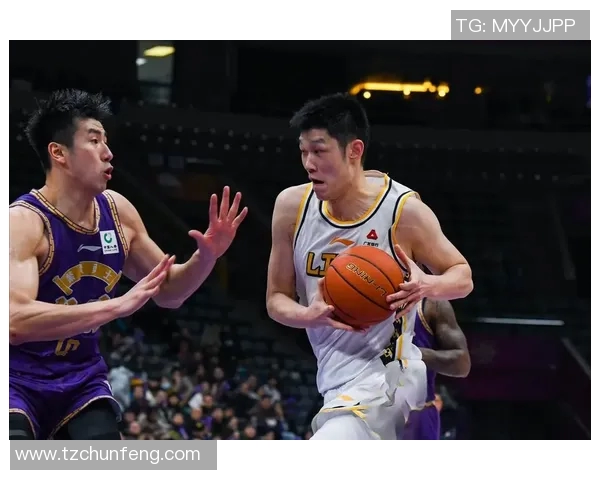 四川与广厦激战正酣比分胶着谁能笑到最后精彩赛事回顾 四川与广厦激战正酣比分胶着谁能笑到最后精彩赛事回顾